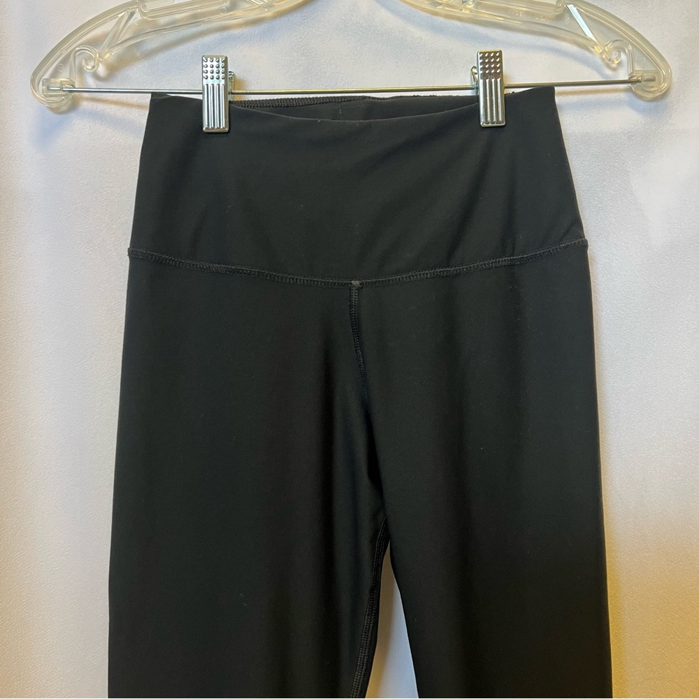 Nike Women’s Dry Fit Size XS Legging Workout Pants - Picture 3 of 9